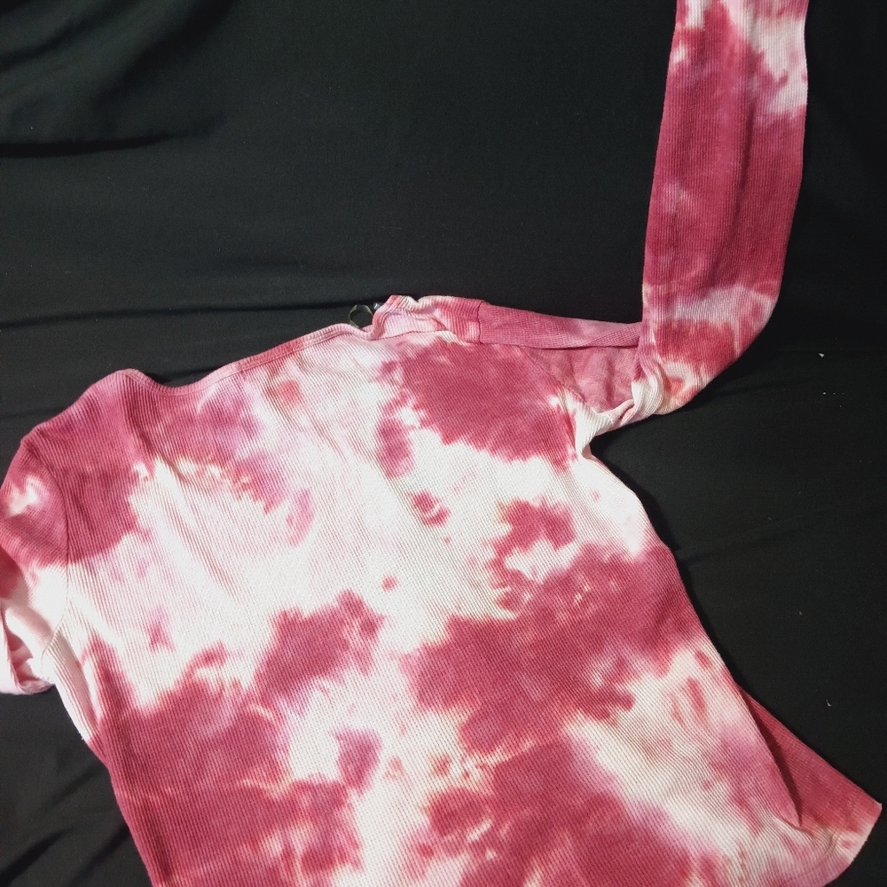 NWOT Ultra Flirt Tie Dye Twist Hem L/S Henley Thermal Style Top, Size XL - Picture 11 of 12